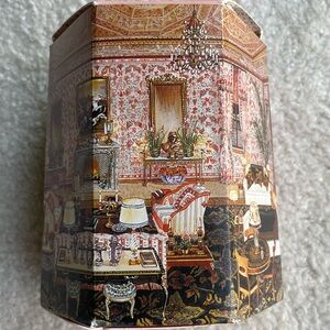 VTG Off 5th Slatkin & CO Bunny Sea Mango Peach Cassis Bougie Parfum Candle 9oz